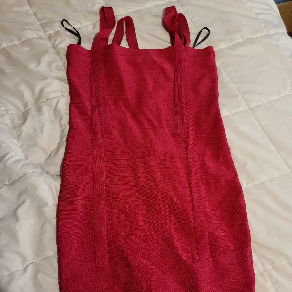 Bebe dress